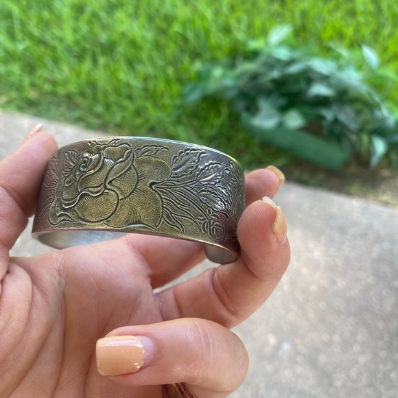 Vintage Pewter Bracelet - Picture 9 of 11